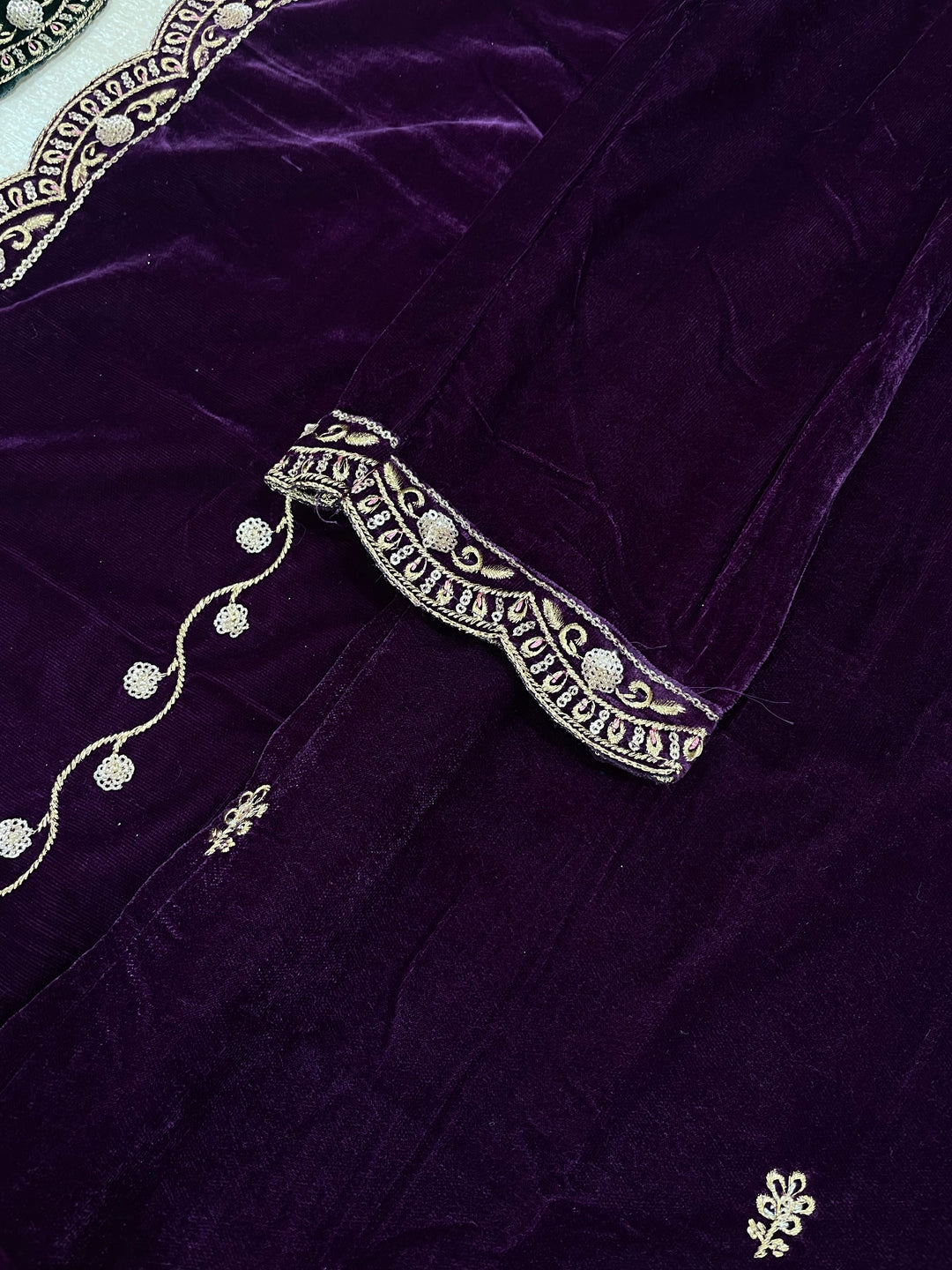 Qamar - Purple Velvet Kameez - Embroidered & Gem work - 3Pcs