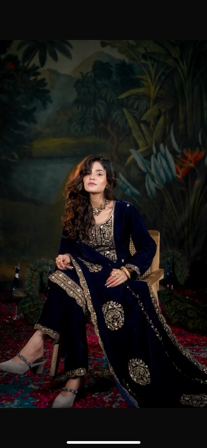 Qamar - Blue Velvet Kameez - Embroidered & Gem work - 3Pcs