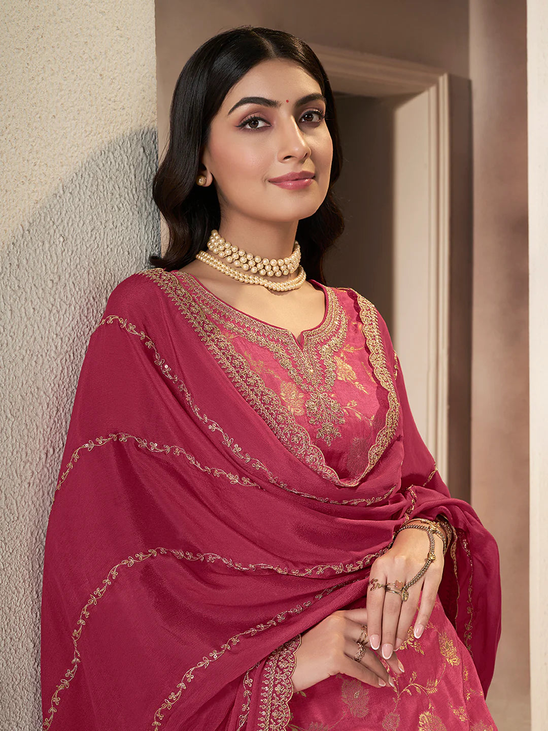 Sareen – Pink Dola Silk Embroidered Straight Kurta with Sequinned plazo Dupatta – 3 Pcs