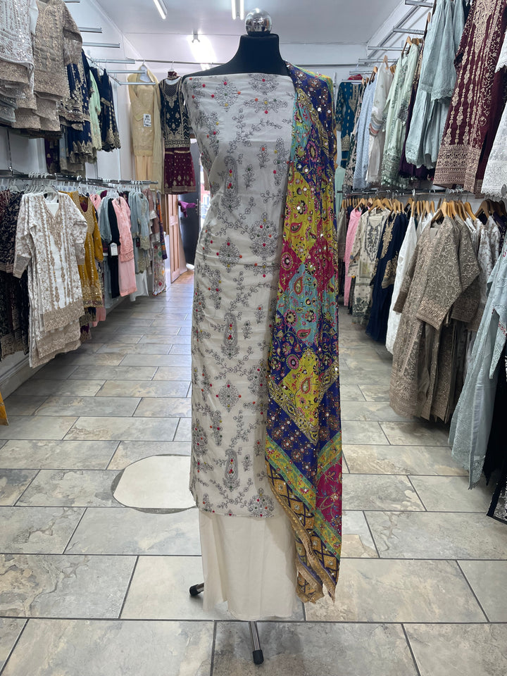 White Mendhi Suit B - Floral Embroidered - Unstitched