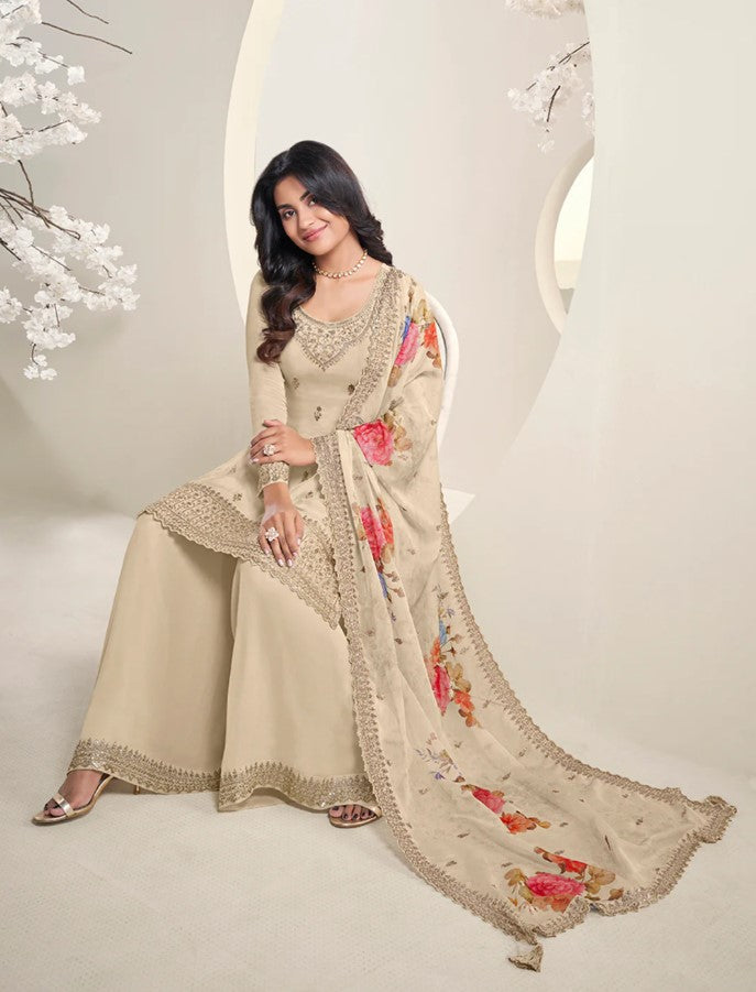 Mahira – Off-White Sequins Embroidered Kurti Plazo Set with Digital Floral Dupatta – 3 Pcs